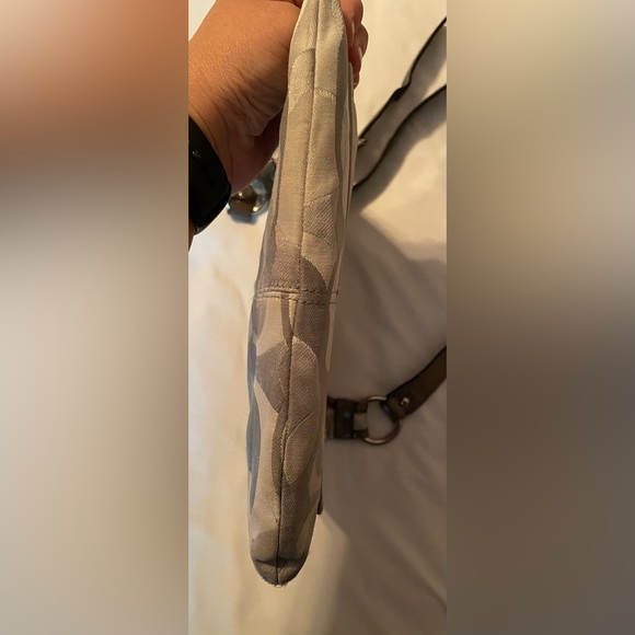 Coach Grey Penelope Signature Crossbody Bag *see description* - Picture 5 of 16